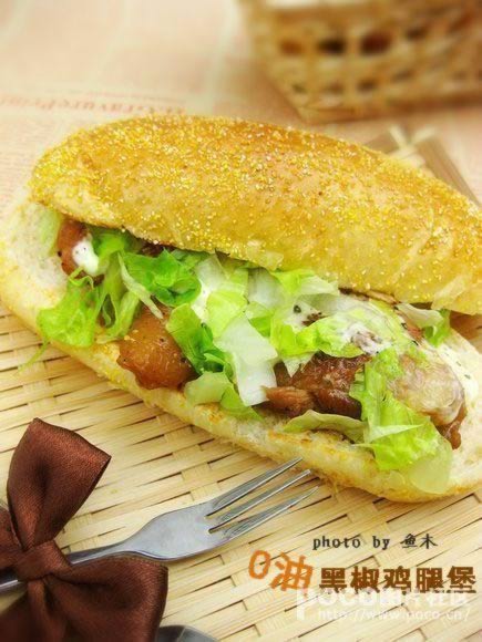 麦当劳黑椒鸡腿堡的做法