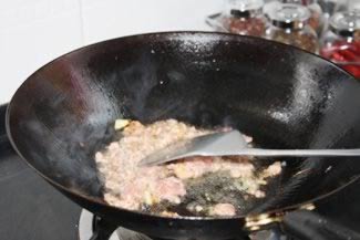 ���Ӵ�±�������