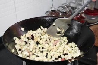 ���Ӵ�±�������