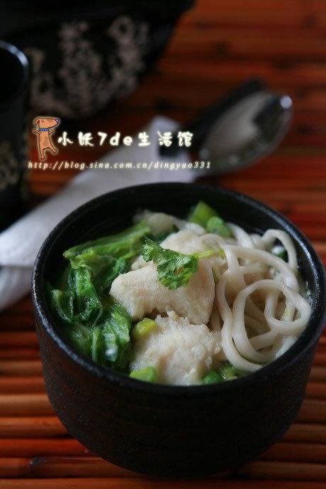 白菜鱼汤面的做法