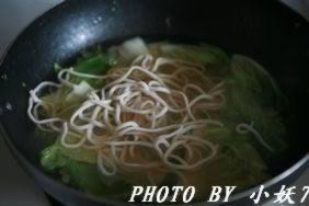 �ײ������������