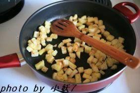 ��Ȼ���㳴��ͷ������