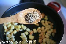 ��Ȼ���㳴��ͷ������