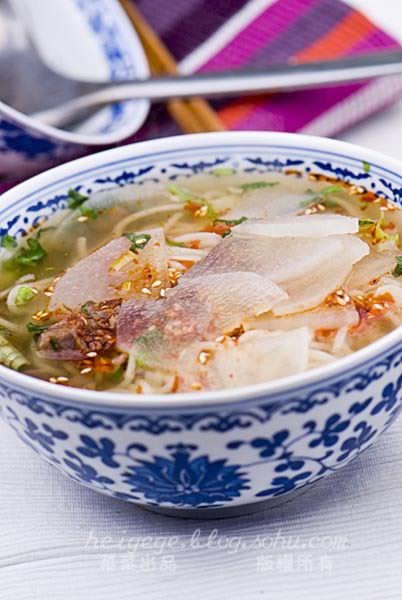 兰州正宗牛肉面汤的做法