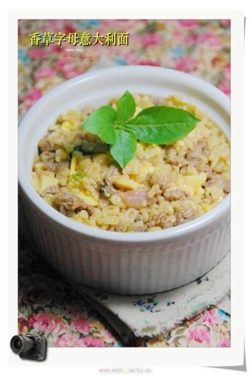 ����⽴��ĸ������������