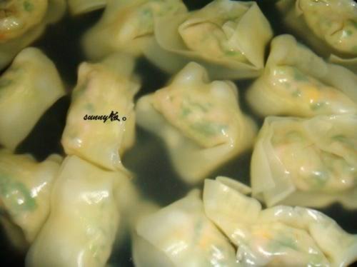 菜肉大馄饨的做法