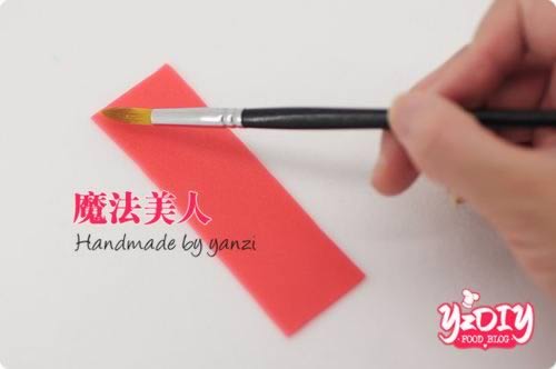 翻糖玫瑰条纹蛋糕的做法