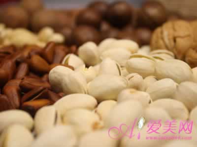 �������泴�������� С����ظ����°���