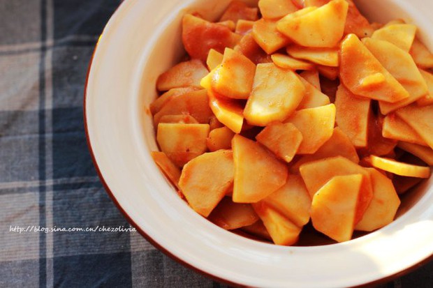 开胃西红柿炒土豆片的做法,怎么做,西红柿炒土豆片如何做好吃详细步骤图解的做法