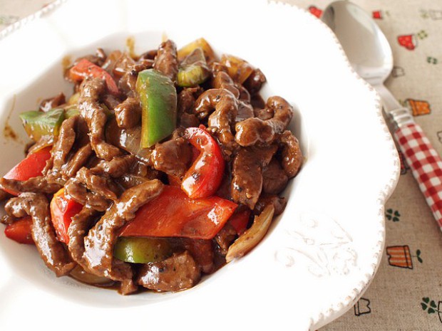 �����·��˺ڽ�ţ��������,��ô��,�ڽ�ţ��������ó���ϸ����ͼ�������