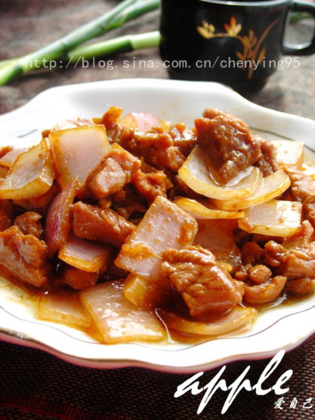 洋葱炒牛肉的做法 洋葱炒牛肉的做法