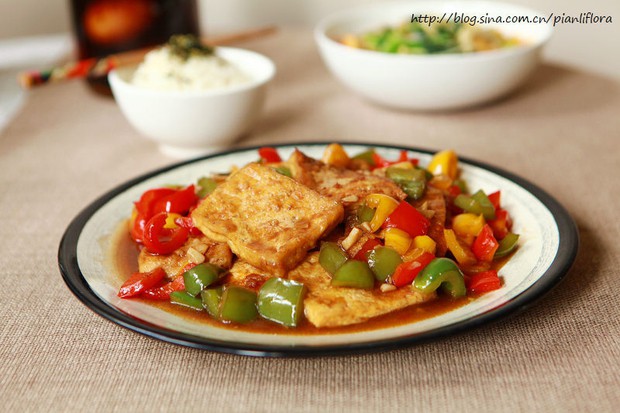 彩椒家常豆腐的做法,怎么做,彩椒家常豆腐如何做好吃详细步骤图解的做法