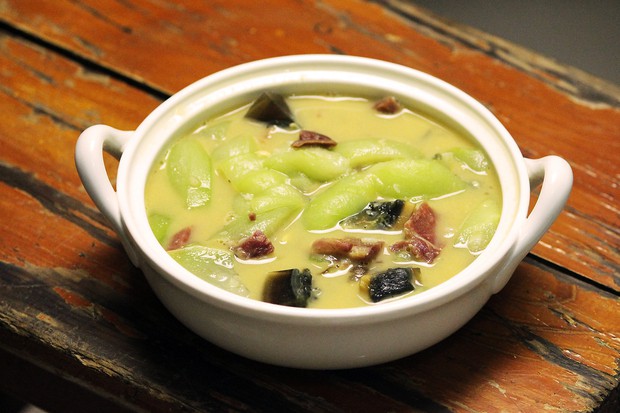 上汤丝瓜的做法 上汤丝瓜的做法