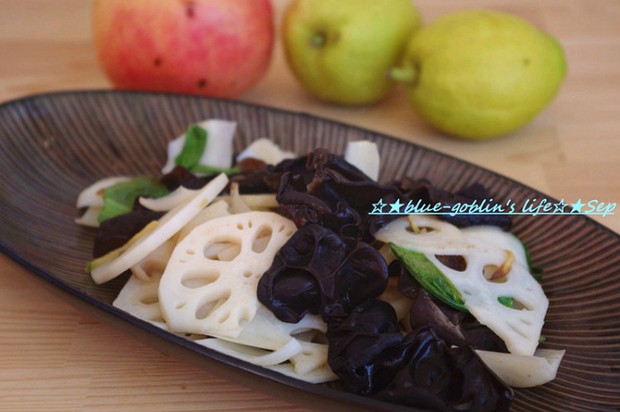 ������ɫ������