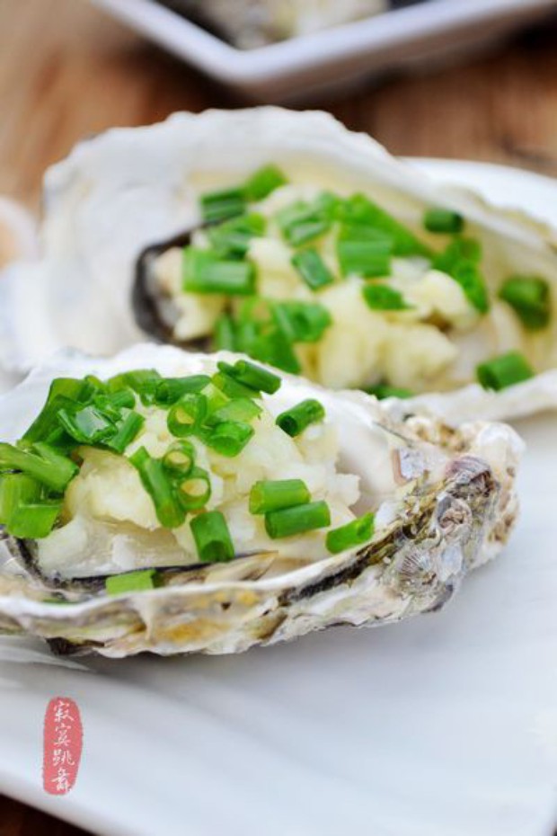 大气宴客菜蒜蓉生蚝的做法,怎么做,蒜蓉生蚝如何做好吃详细步骤图解的做法