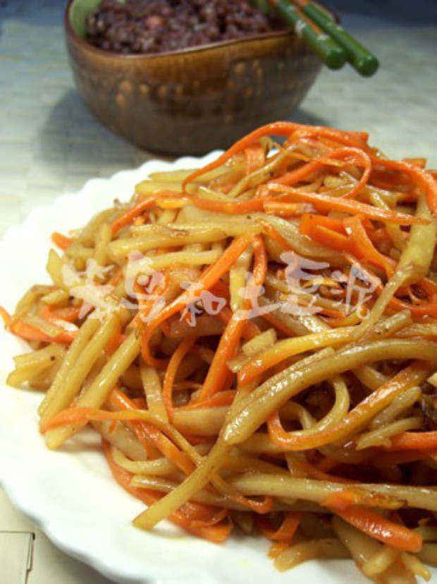 �������ܲ�˿������