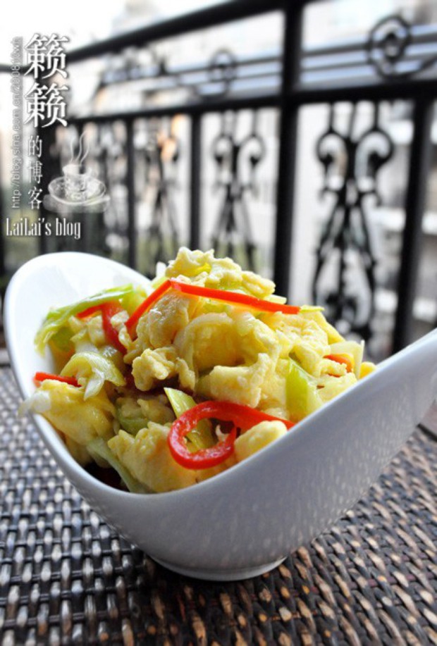 韭黄炒滑蛋的做法 韭黄炒滑蛋的做法