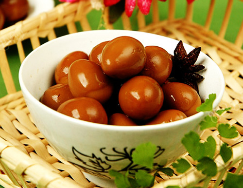 ��4�����Ƴ�������ʳ�������±���ļҳ�����ͼƬ����