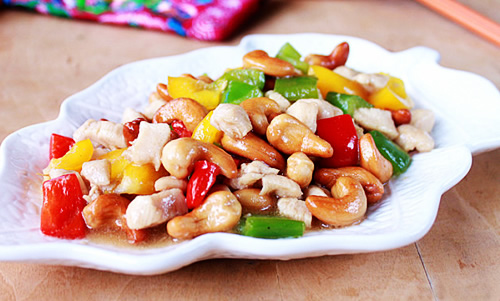 彩椒腰果爆鸡丁的做法图解,如何做,彩椒腰果爆鸡丁怎么做好吃的做法
