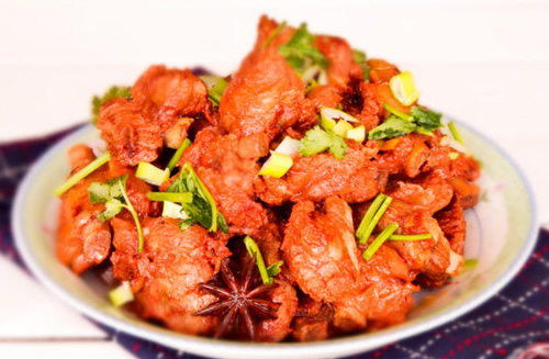第4步色味诱人的腐乳汁酱排骨的家常做法图片步骤