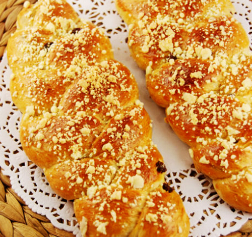 奶油葡萄干辫子面包的做法 奶油葡萄干辫子面包的做法