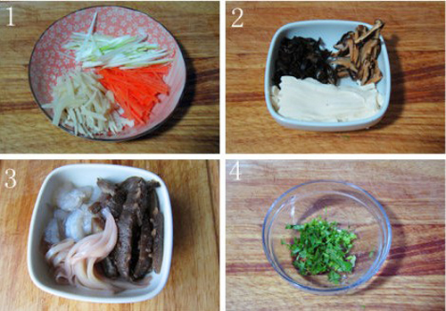 第3步海鲜酸辣汤的家常做法图片步骤