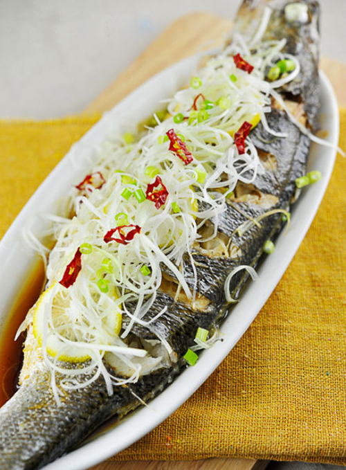 家常菜下饭柠香鲈鱼的做法图解,如何做,柠香鲈鱼怎么做好吃的做法