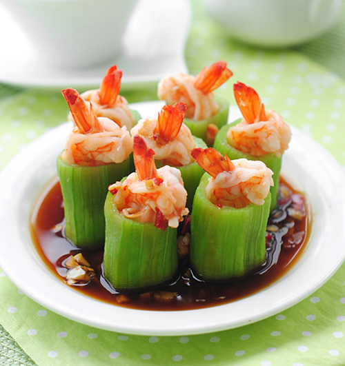 蒜茸丝瓜鲜虾盅的做法 蒜茸丝瓜鲜虾盅的做法