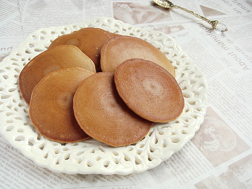 ��2�����հ�����ͭ���յļҳ�����ͼƬ����