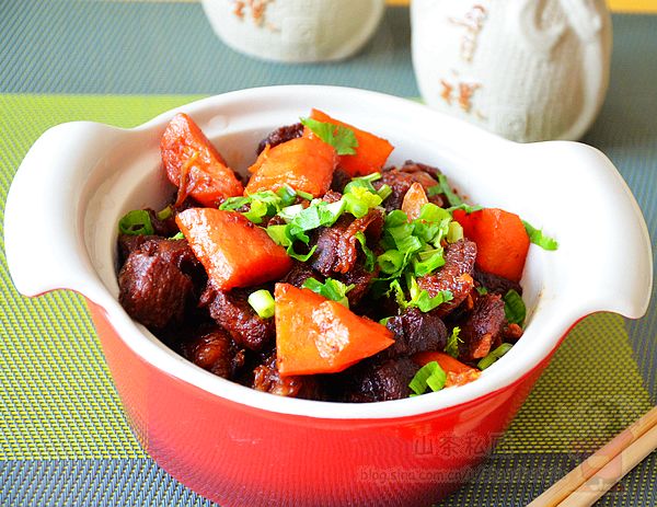 ��4����������ļҳ�����ͼƬ����