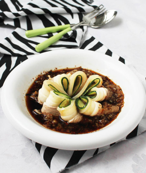 ��4����ζ����ļҳ�����ͼƬ����