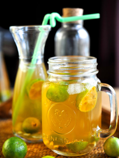 ���۲������