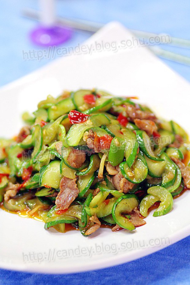 �ļ��ҳ�С���ƹ�Ƭ������,��ô��,С���ƹ�Ƭ������ó���ϸ����ͼ�������