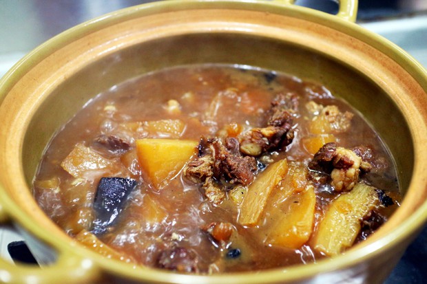 冬季下饭菜 萝卜焖牛腩的做法,怎么做,萝卜焖牛腩如何做好吃详细步骤图解的做法