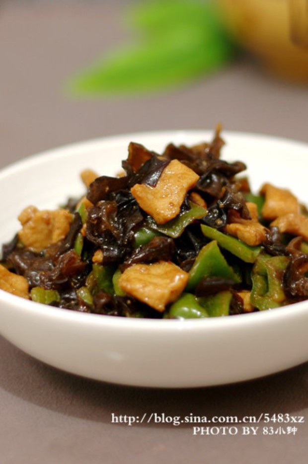 �·��ҳ�ľ����Ƭ������,��ô��,ľ����Ƭ������ó���ϸ����ͼ�������