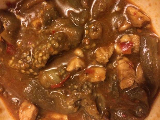 茄子鸡丁煲的做法 茄子鸡丁煲的做法