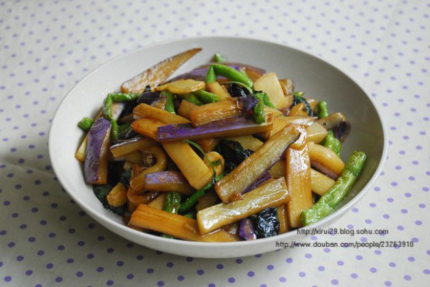 ����Ҷ���ӳ����ǵ�����,��ô��,����Ҷ���ӳ�����������ó���ϸ����ͼ�������