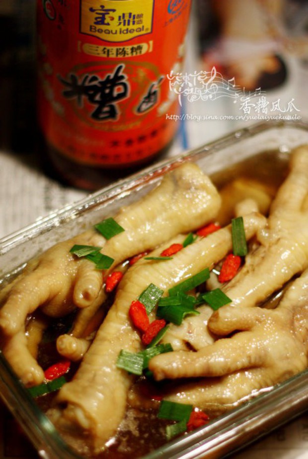 �����צ������