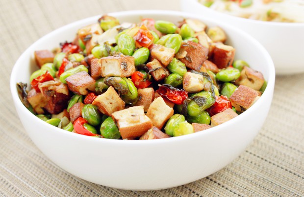 雪菜毛豆炒香干的做法 雪菜毛豆炒香干的做法