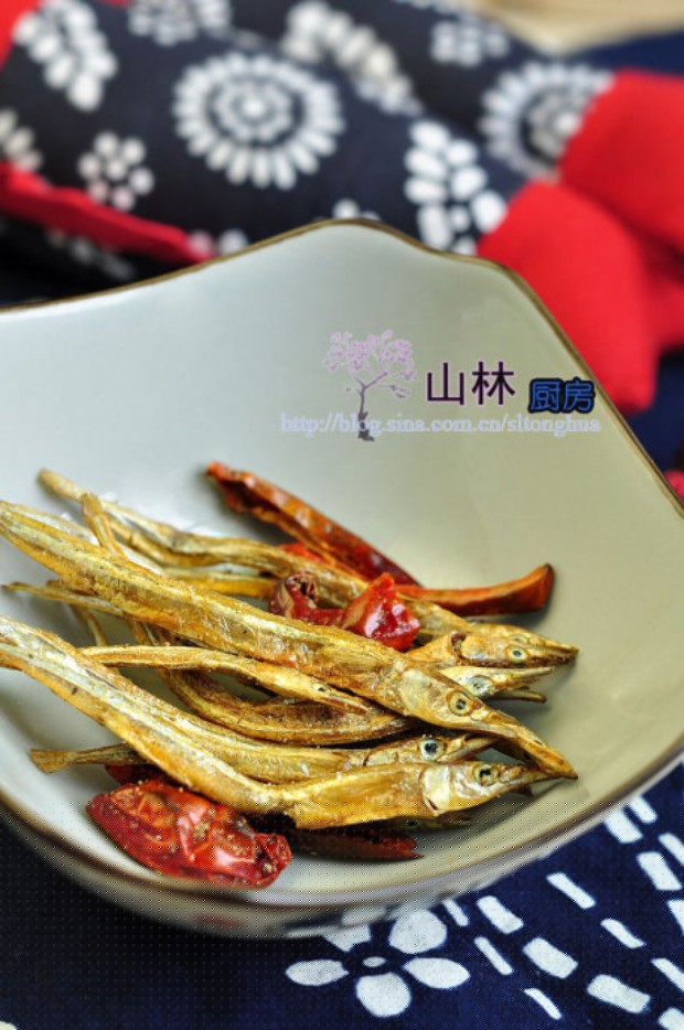 干烤针鱼干的做法 干烤针鱼干的做法