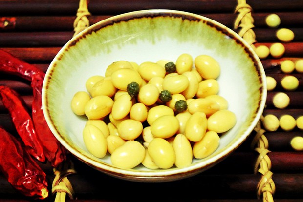 �����ݻƶ�������