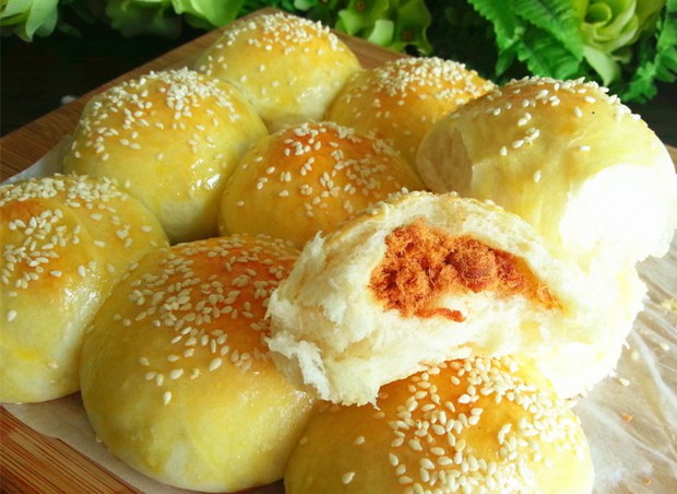 蛋白蜂蜜肉松面包的做法 蛋白蜂蜜肉松面包的做法