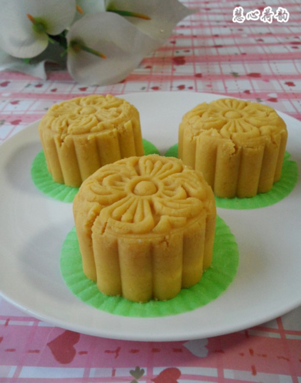 蜜汁柠香玉米糕的做法 蜜汁柠香玉米糕的做法