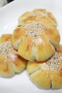 豆沙早餐包的做法图片步骤6