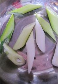 ����±��������ͼƬ����2