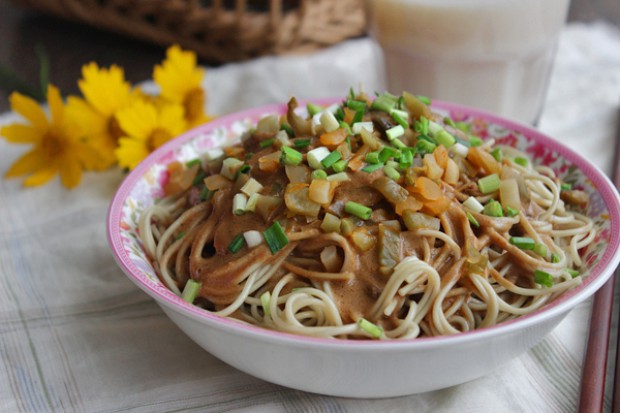 ��ɫ�㵱 �ȸ��������,��ô��,�ȸ���������ó���ϸ����ͼ�������