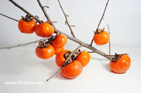 饮食禁忌 警惕秋季吃柿子的12个禁忌 www.027eat.com