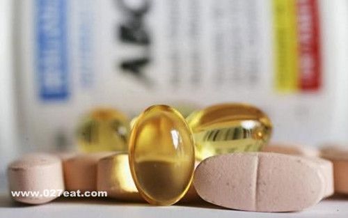 �ļ����������ر�������ʶ www.027eat.com