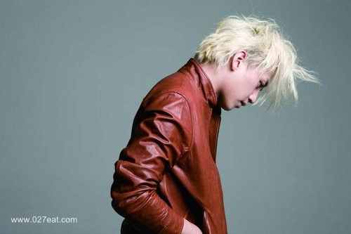 �������ư׷�5��Сƫ�� www.027eat.com