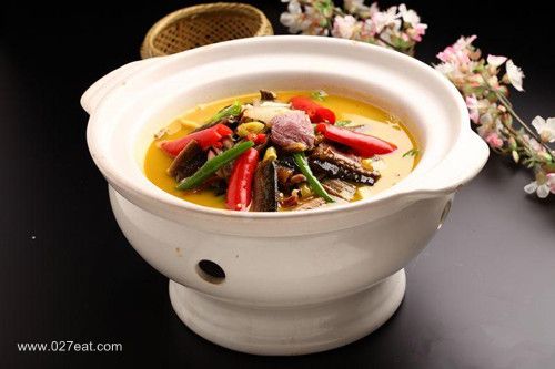 哺乳期吃什么奶水多 红苕粉烧鳝鱼的做法 www.027eat.com